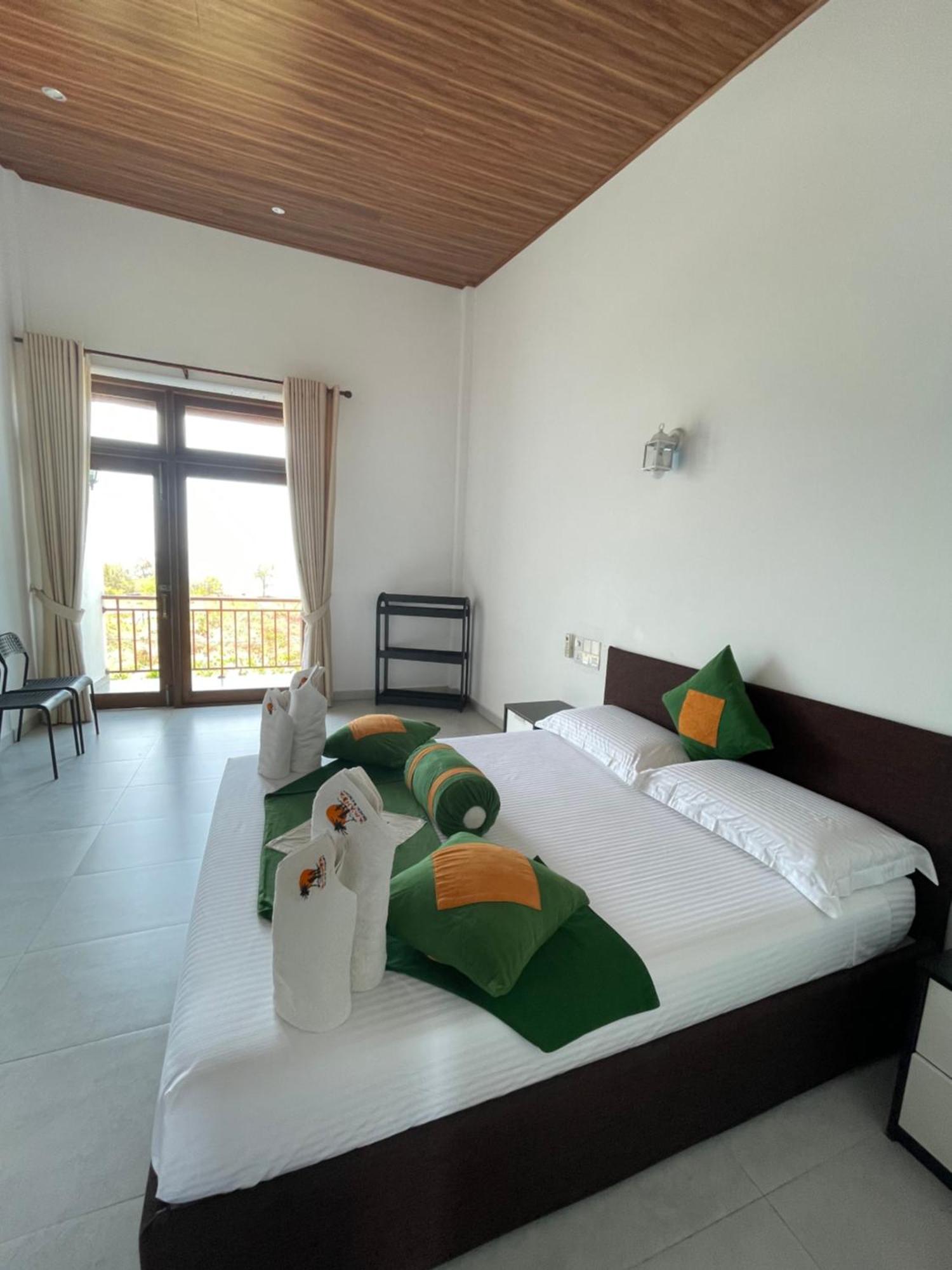 Amanda Beach Resort Passikudah Exterior foto